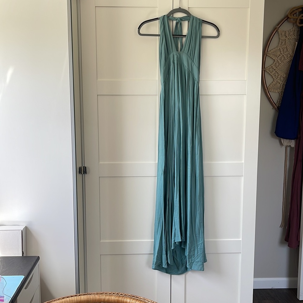 F21 Ocean tea blue halter tie neck maxi  with front slits amazing for vaca